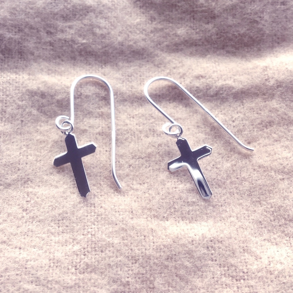 ✝️ Silver Cross Earrings ✝️